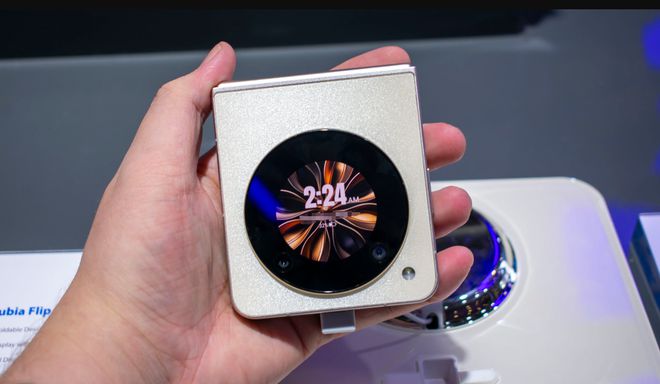 7款超值”折叠手机排行榜：努比亚黑马崛起凯发K8登录入口新年好物购！2025年“